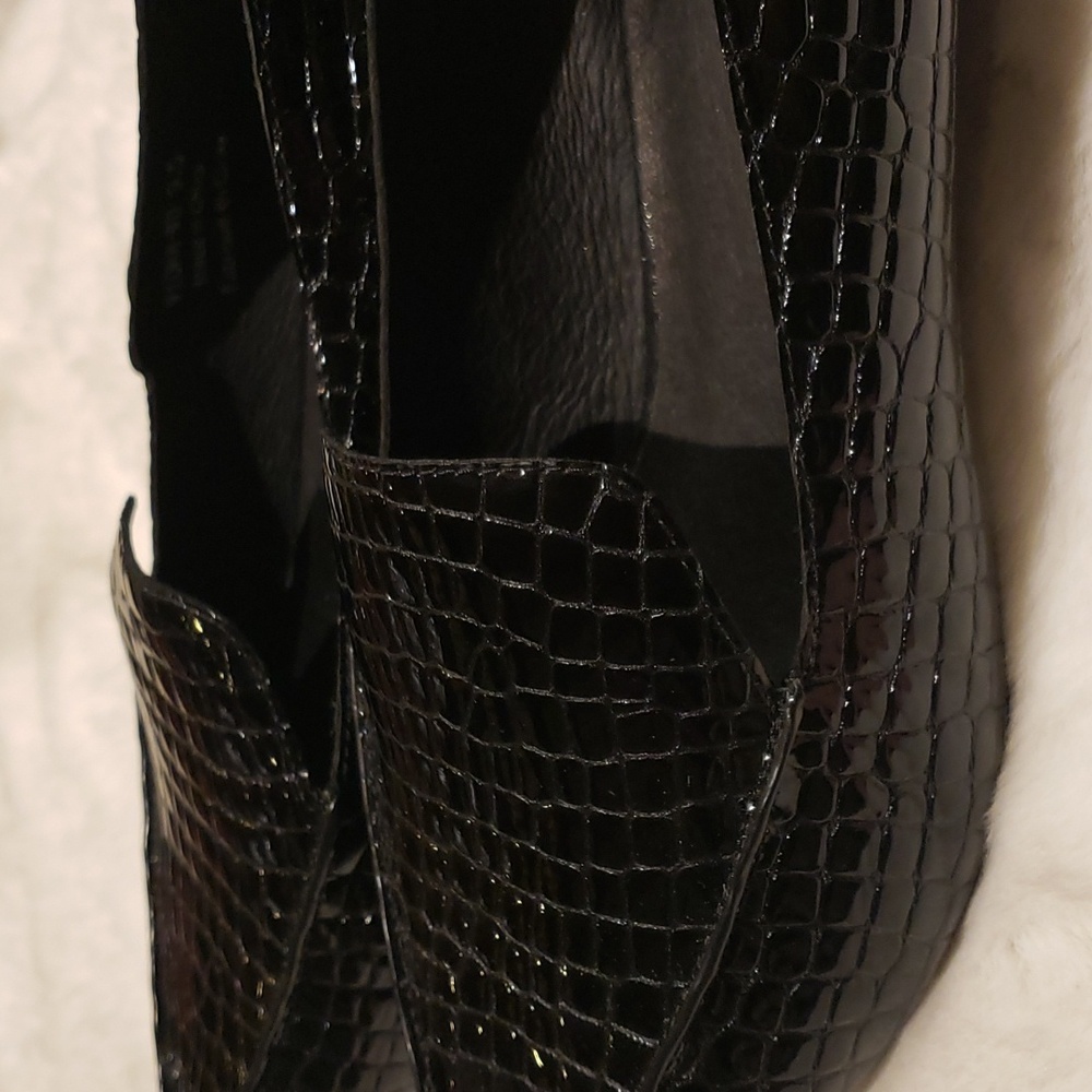NWOT JEFFREY CAMPBELL 9.5 LEATHER LOAFERS - Picture 10 of 11
